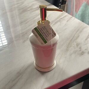Ceramic Handsoap dispenser